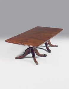 Table à manger à deux piédestaux Regency irlandaise