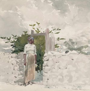 Femme debout près d