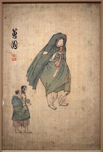 Femme enveloppée dans son manteau, passant devant deux enfants
