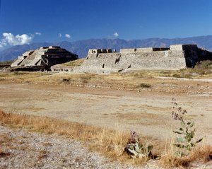 Vue de la plateforme nord (500 av. J.-C.-850 après J.-C.) - Zapotec Zapotec