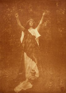 Femme avec un vase, c 1906 - John Pardon