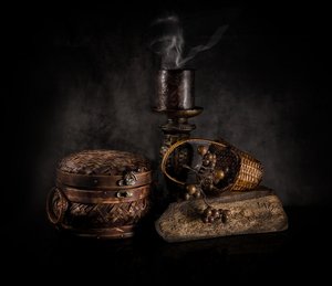 Nature morte avec une bougie qui fume - larryliu
