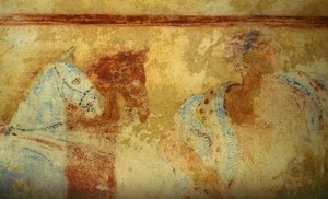 Procession funéraire avec chevaux et figures masculines, fresque, détail, Tombe des Démons Bleus, Nécropole de Tarquinia (Liste du patrimoine mondial de l