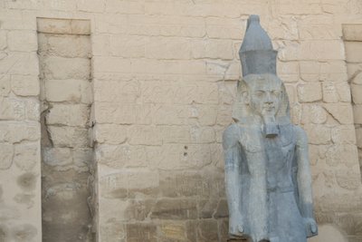 Le temple de Louxor, architecture égyptienne antique à Louxor - Albert Mansour