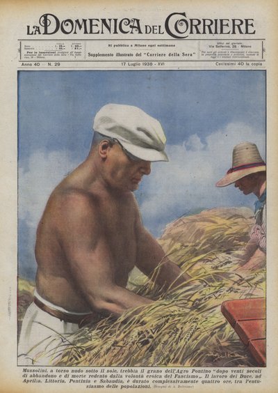 Mussolini, torse nu sous le soleil, bat le blé de l