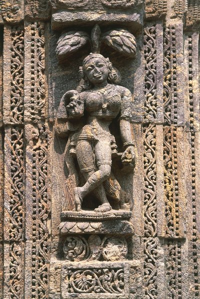 Danseuse, relief dans la salle de danse (Nata Mandir), Temple du Soleil (Liste du patrimoine mondial de l