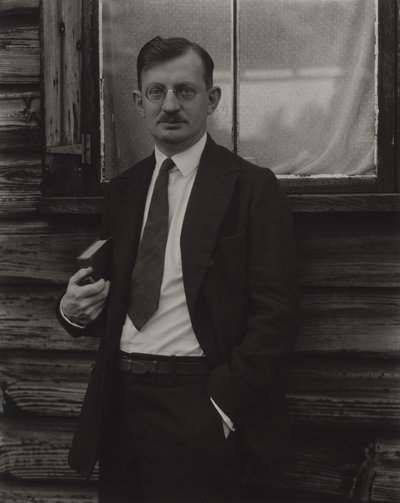  - Alfred Stieglitz