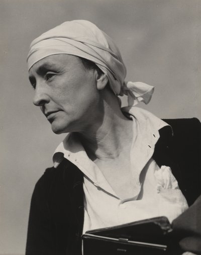 - Alfred Stieglitz