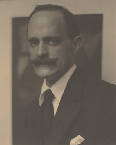  - Alfred Stieglitz