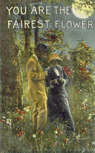 Couple dans les bois au clair de lune (photo couleur) - American Photographer