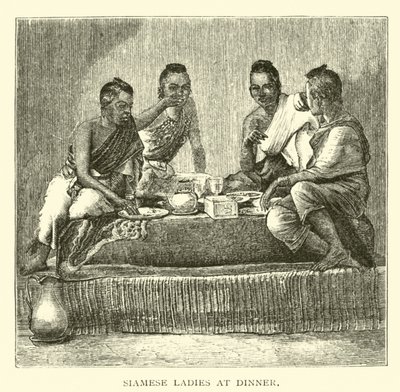 Dames siamoises au dîner - American School
