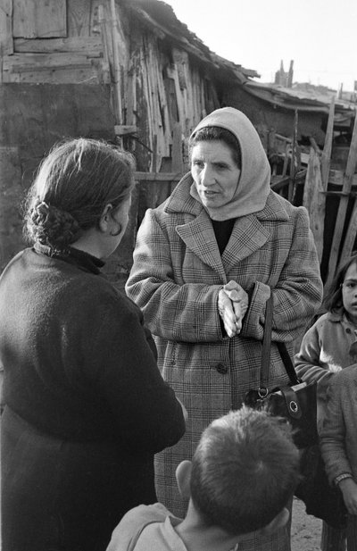 CROTONE - DERNIÈRES MISES À JOUR ENTRE LES DAMES - Ando Gilardi