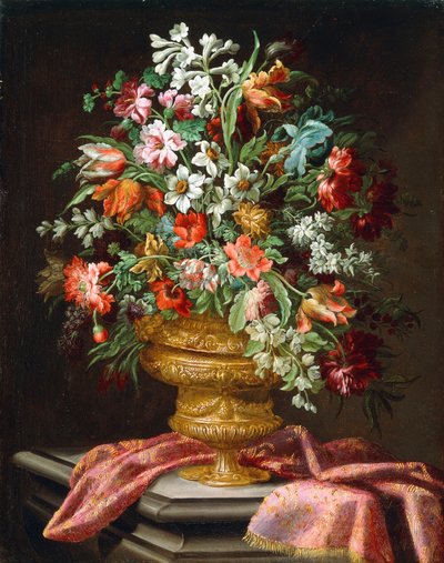 Fleurs dans une urne sculptée sur un piédestal en pierre drapé - Andrea the Elder Scacciati