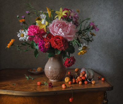 Nature morte estivale aux couleurs vives - Anna Petina