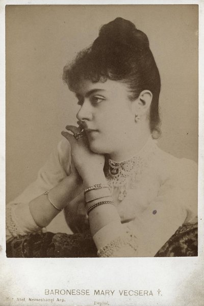Baronne Mary Vetsera (1871-1889), Anonyme - Anonymous Anonymous