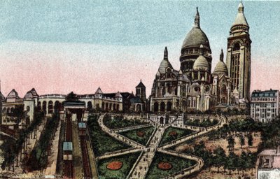 Paris : funiculaire et Basilique du Sacré-Cœur sur la Butte Montmartre. Photographie de 1920 dans "Album Artistique" de la ville de Paris. Collection privée. - Anonymous Anonymous