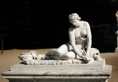 Nymphe avec une coquille, du Parterre de Latone - Antoine Coysevox