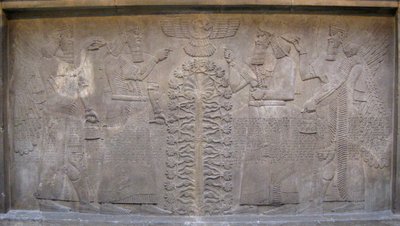 Relief avec deux figures d