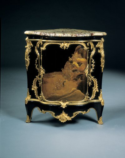 Une des deux encoignures Louis XV, vers 1750 - Bernard van Risenburgh II