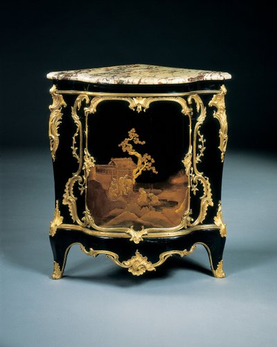 Une des deux encoignures Louis XV, vers 1750 - Bernard van Risenburgh II