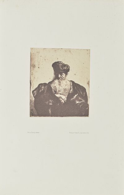 [Vieil homme avec barbe, bonnet de fourrure et manteau de velours] - Bisson Frères