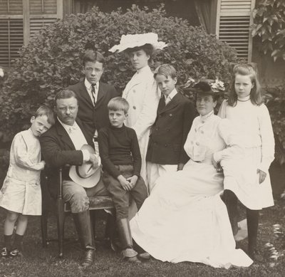 Le président Theodore Roosevelt, sa femme Edith et leur famille - Brothers Pach