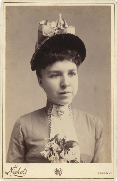Portrait de femme, années 1880-1890 (photo) - C.W. Nichols