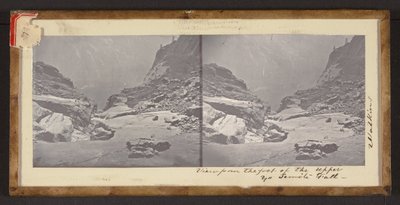 Vue depuis le pied de la chute supérieure de Yo Semite - Carleton Watkins
