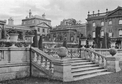 Côté parc des jardins italiens - Charles Latham