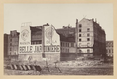 La Belle Jardinère: le magasin de la rue de la Cité pendant sa demolition, Paris - Charles Marville