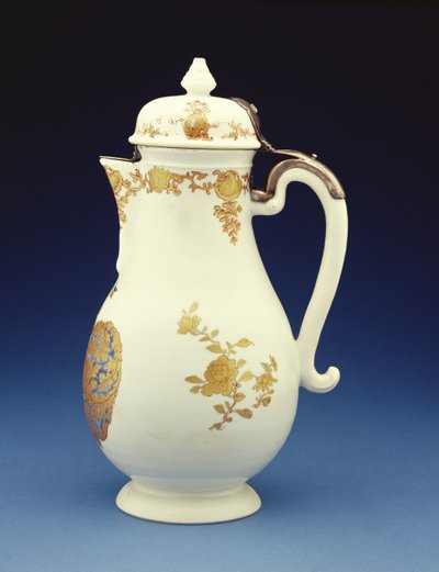 Cafetière de forme Meissen décorée principalement en or avec les armes de Gustav Gabriel Loodh, période Qianlong (1736-95) - Chinese School