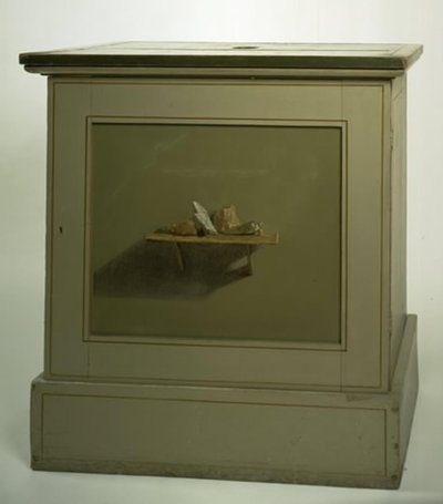 Console avec motif peint, étagère avec des pierres - Christen Købke