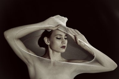 Portrait sensuel en dentelle - Christine von Diepenbroek