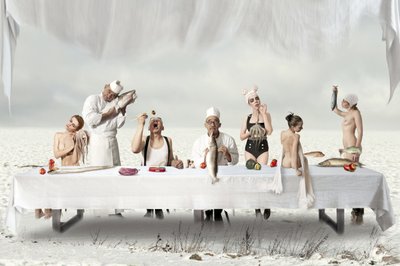 Un dîner surréaliste - Christine von Diepenbroek