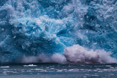 Un important effondrement de glacier - Chuanxu Ren
