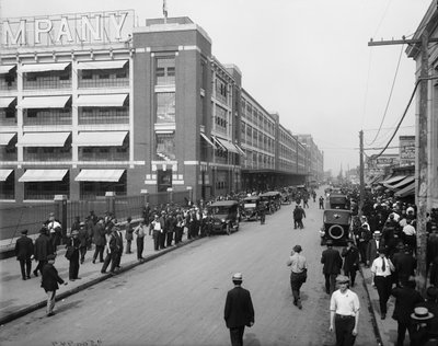 Quart de travail de quatre heures, Ford Motor Company, Detroit - Detroit Publishing Co.