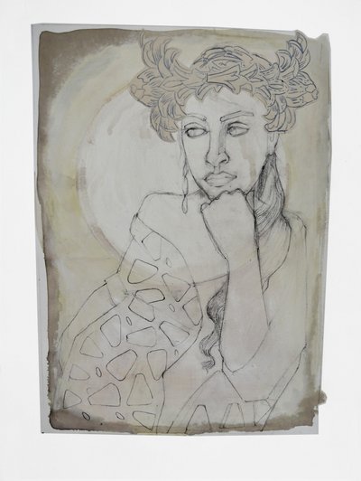 Femme pensive portant une couronne - Doris Schmitz