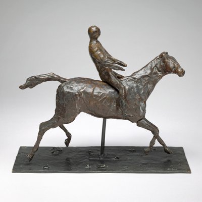 Cheval avec jockey, cheval au galop, tournant la tête à droite, pieds ne touchant pas le sol - Edgar Degas