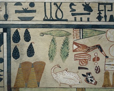 Détail du panneau représentant diverses offrandes alimentaires, du sarcophage d