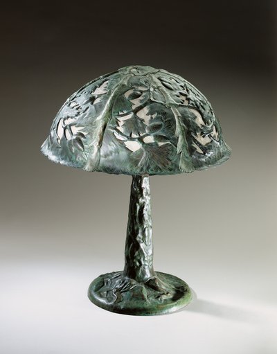Lampe de table, vers 1910 (laiton patiné et coquillage) - Elizabeth Eaton Burton