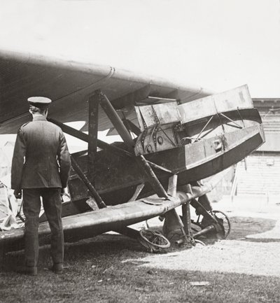 Avion blindé Hun monté de sept mitrailleuses utilisées pour faucher nos gars dans les tranchées - English Photographer