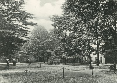 Changement de Garde, Tower Green - English Photographer