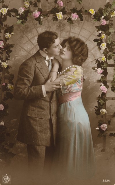 Couple sous une arche de roses - English Photographer