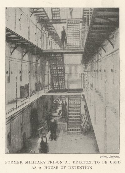Ancienne prison militaire à Brixton, à utiliser comme maison de détention - English Photographer