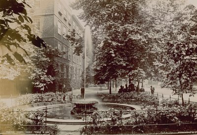 Fountain Court dans le Middle Temple - English Photographer