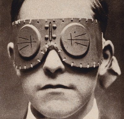 Lunettes pour protéger le porteur des éclats d