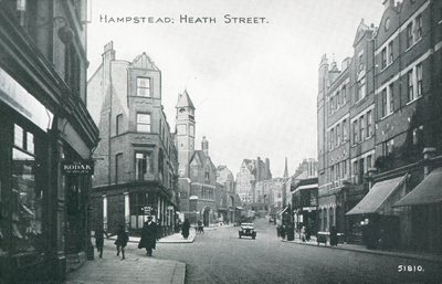 Heath Street à Hampstead - English Photographer