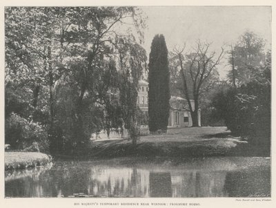 La résidence temporaire de Sa Majesté près de Windsor, Frogmore House - English Photographer