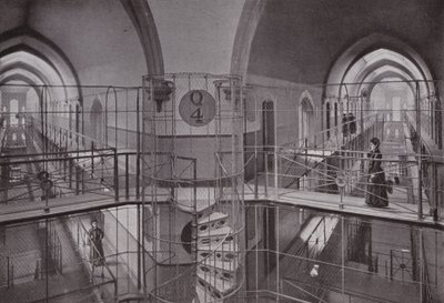 Prison de Holloway, vue intérieure - English Photographer