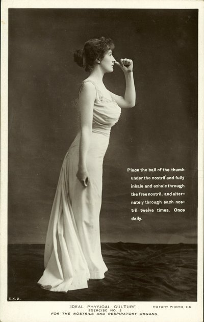 Culture physique idéale, exercice n°2, pour les narines et les organes respiratoires - English Photographer